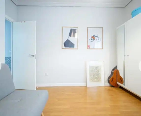 Habitación de Piso de alquiler en Sevilla con Aire acondicionado, Parquet y Terraza