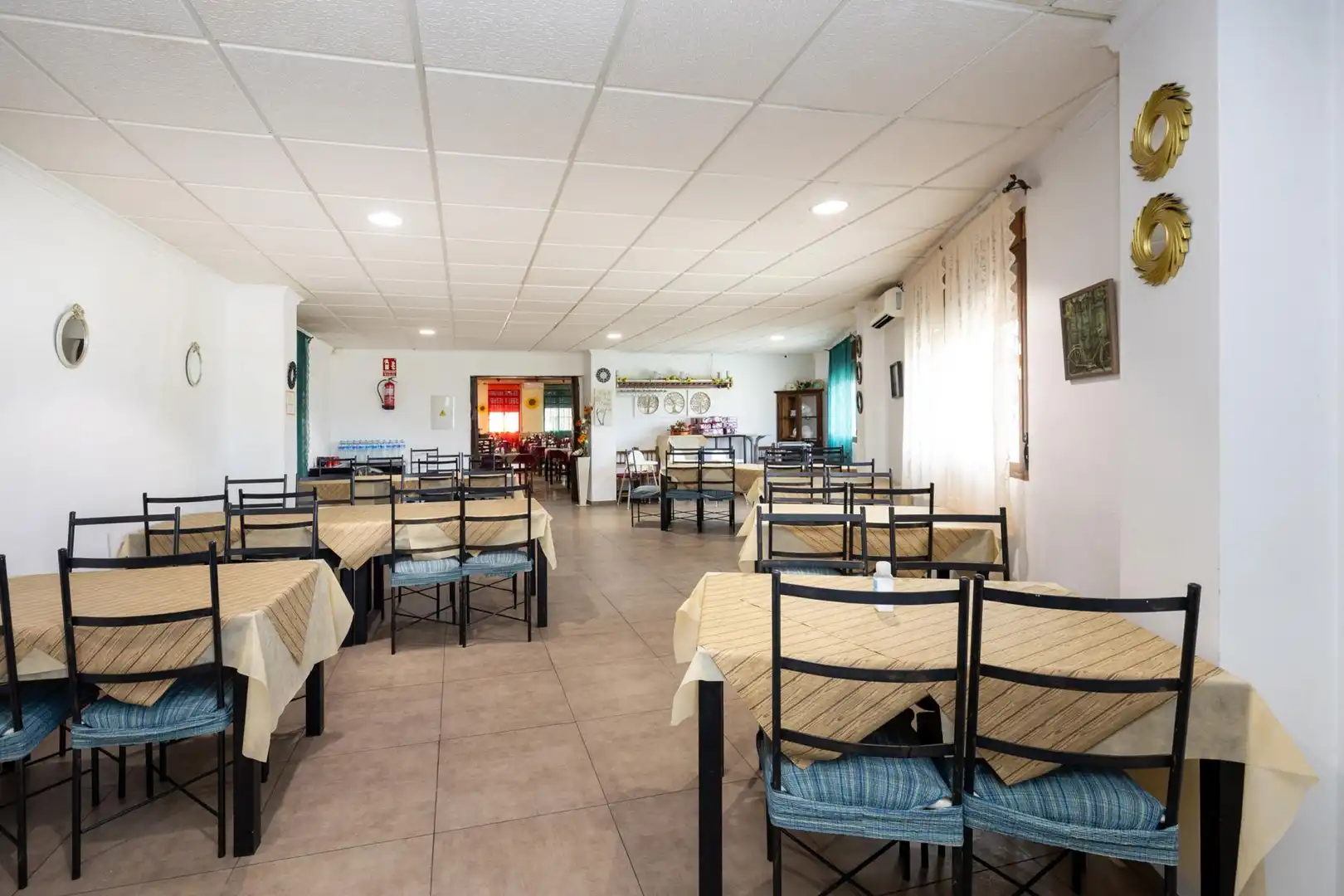 Local en venta en Huélago