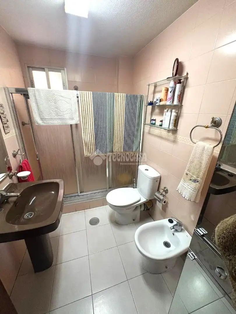 Bathroom of Flat for sale in Móstoles  with Terrace
