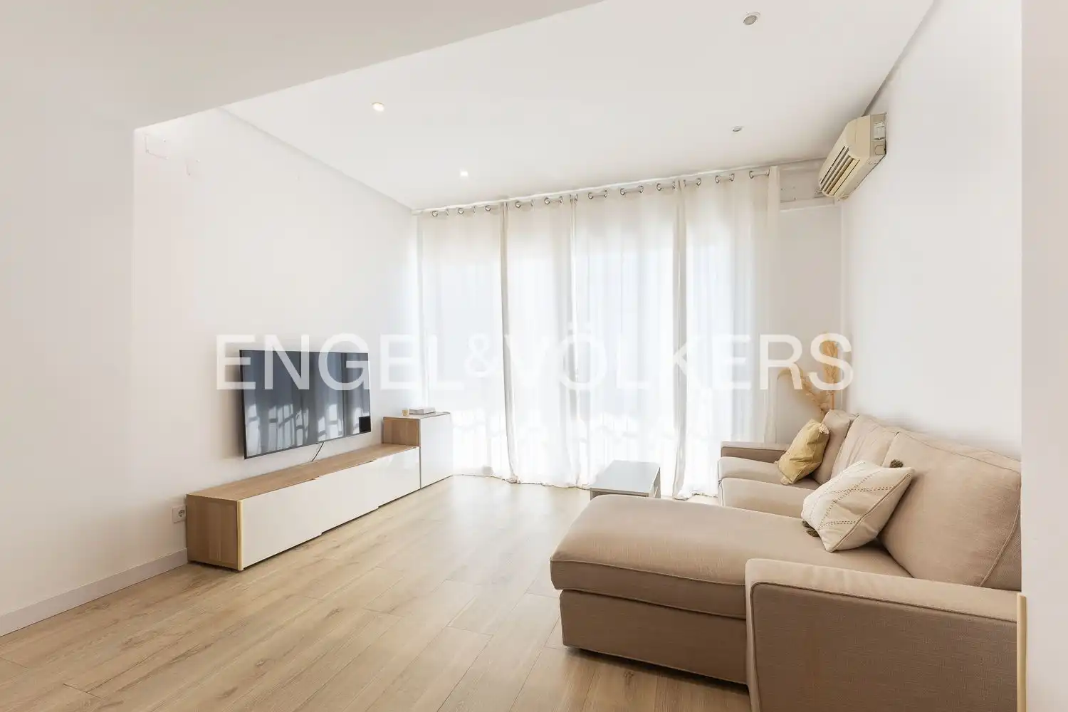 Flat for rent in Calle Albacete, Arrancapins