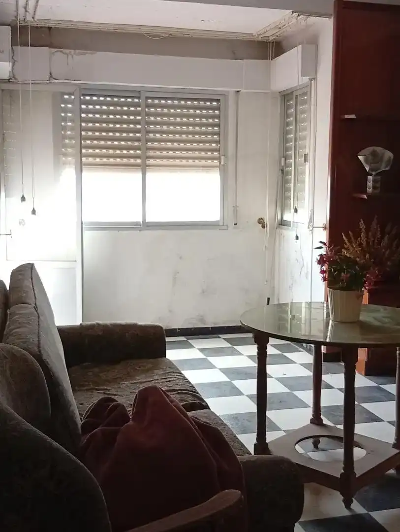 Sala d'estar de Casa adosada en venda en Castellar amb Traster, Moblat i Forn