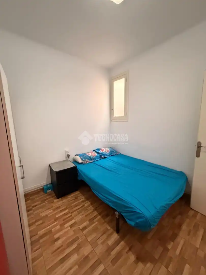 Casa bifamiliare con terrazza in vendita a Centre - Sant Oleguer, imagen 20
