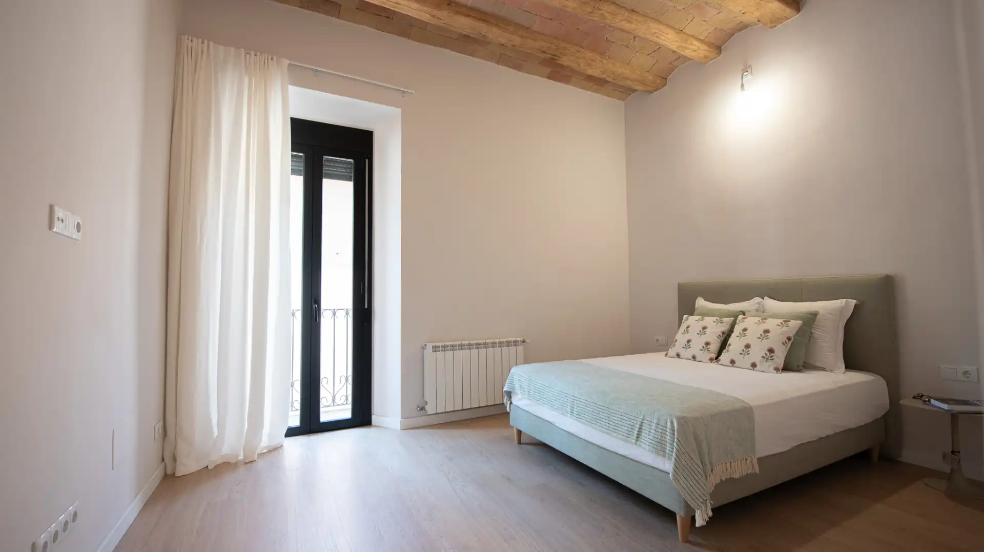 Bedroom of Detached homes for sale in Sant Feliu de Guíxols  with Heating, Parquet flooring and Terrace