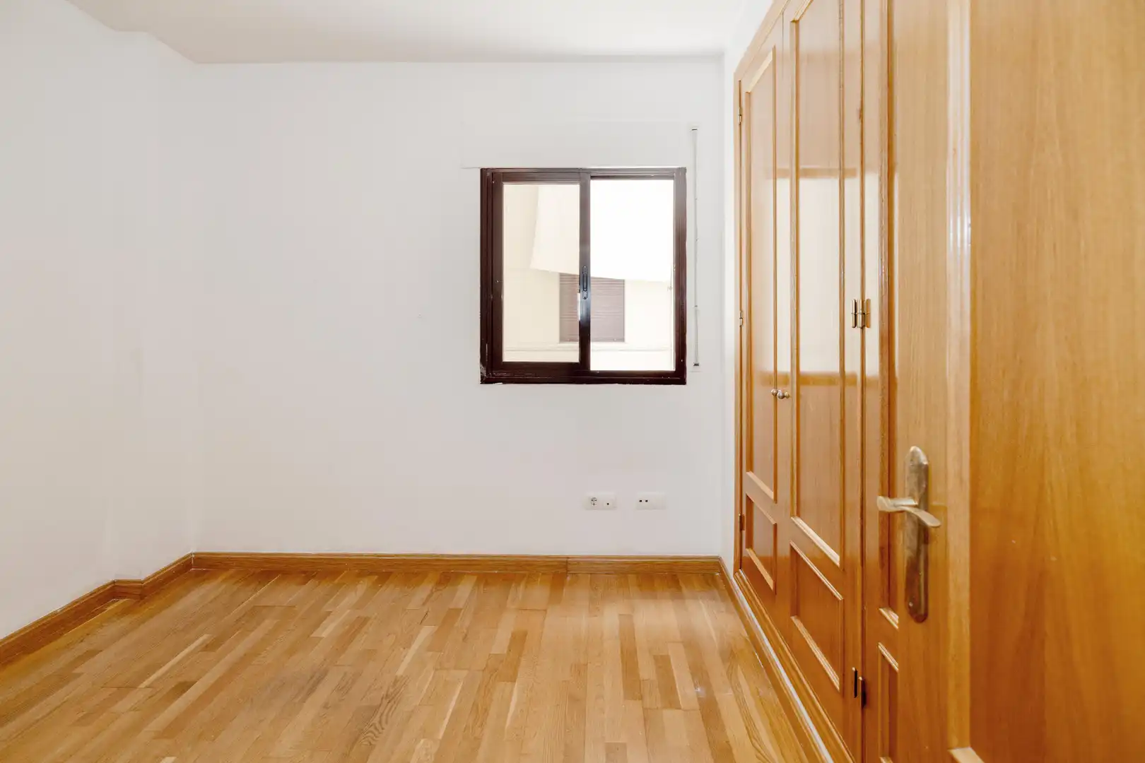 Bedroom of Flat for sale in Málaga  with Air Conditioner, Heating and Terrace