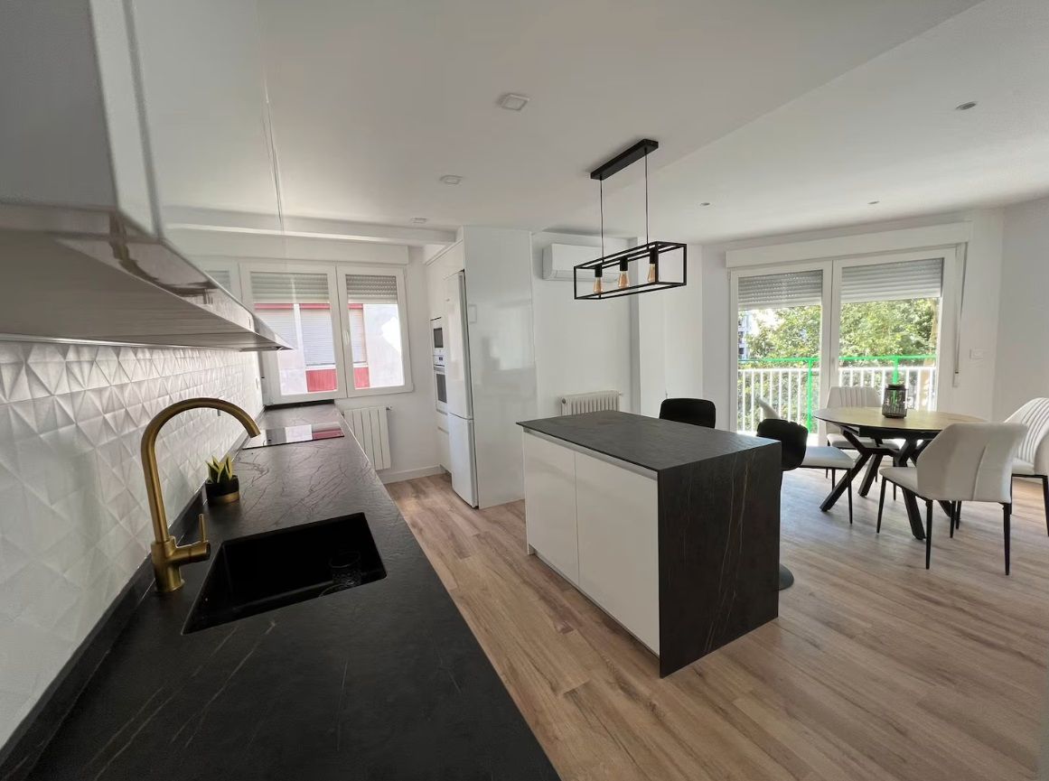 Cuina de Apartament de lloguer en  Albacete Capital amb Aire condicionat, Calefacció i Parquet