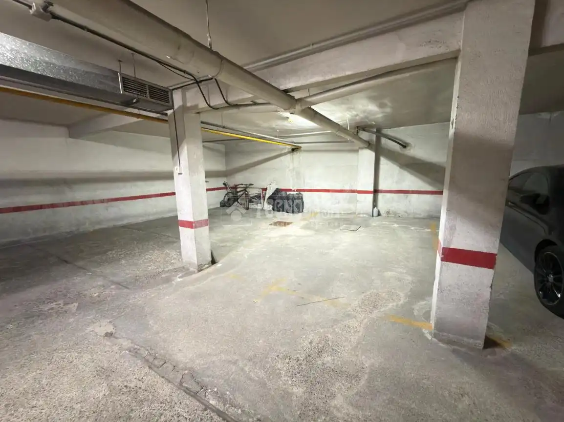 Parking de Garaje en venta en Madrid