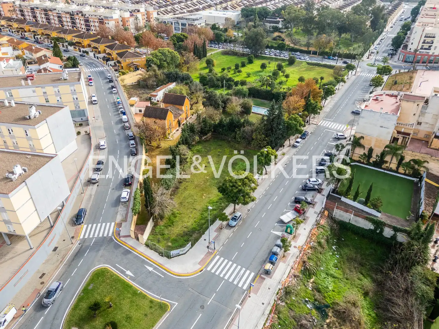 Vista exterior de Casa o chalet en venta en Alcalá de Guadaira con Calefacción