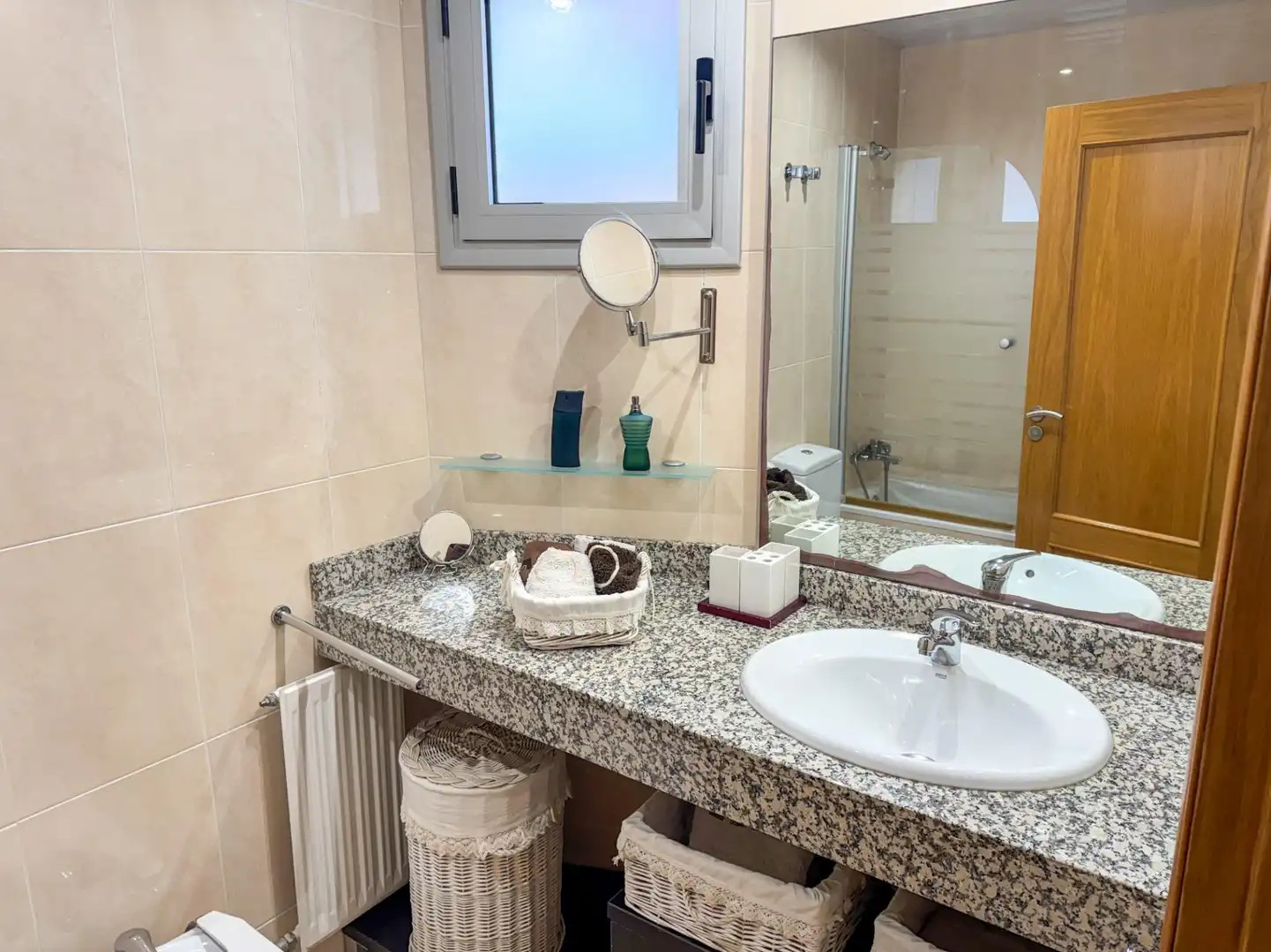 Baño de Piso en venta en Cubelles con Aire acondicionado, Calefacción y Parquet