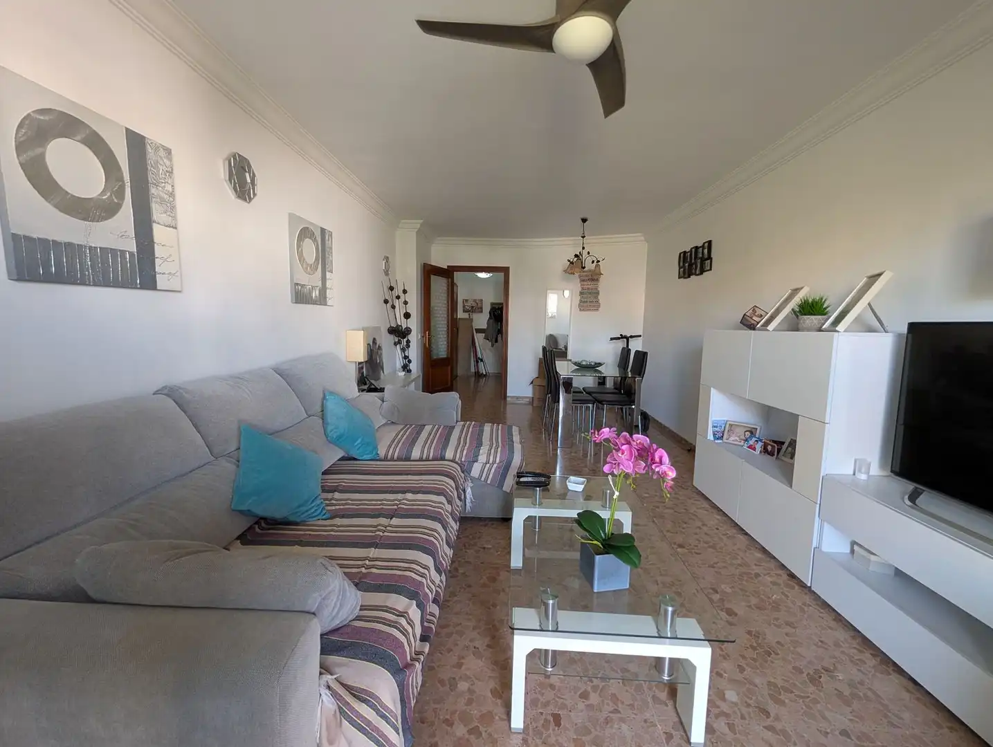 Sala de estar de Apartamento de alquiler en Estepona con Terraza y Trastero