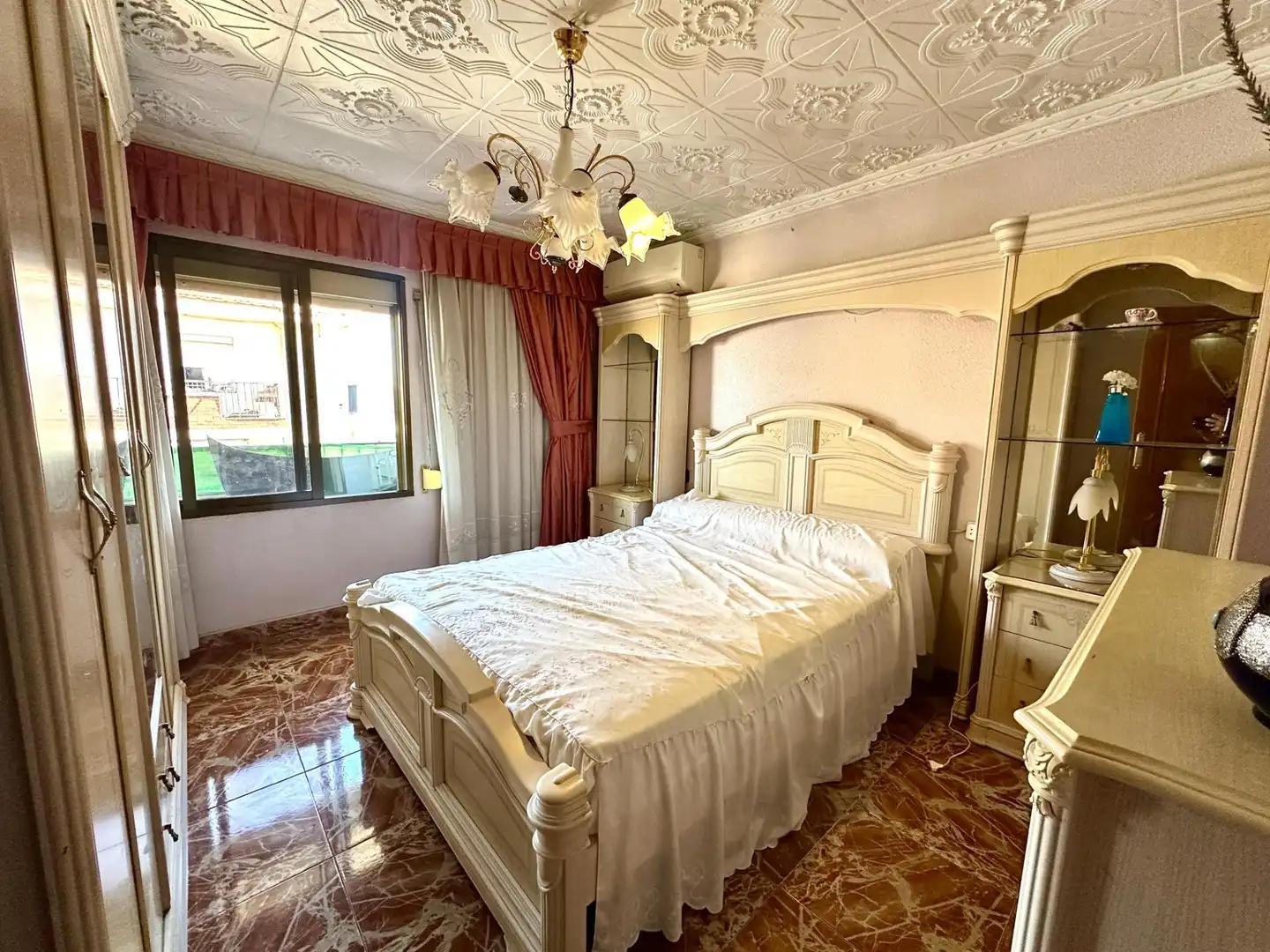 Dormitori de Apartament en venda en Alicante / Alacant amb Aire condicionat, Calefacció i Terrassa