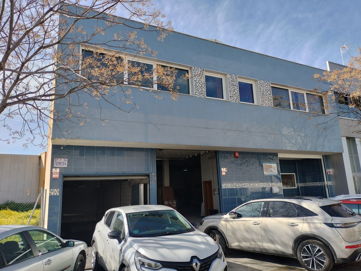 Vista exterior de Nave industrial en venta en Armilla