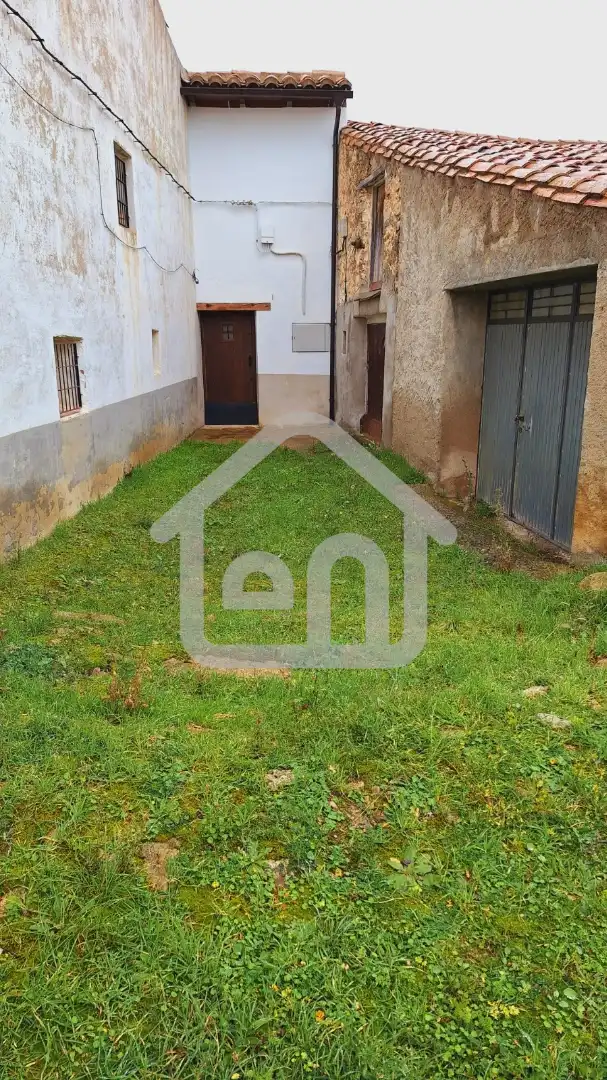 Houses for sale in Calle San Cristóbal, Cañada de Benatanduz