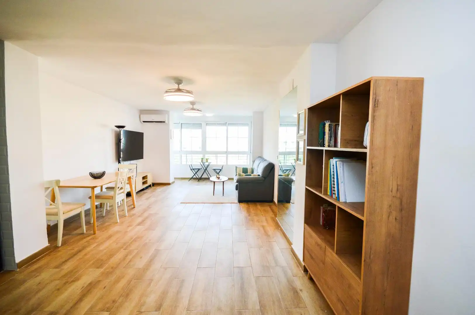 Sala de estar de Piso en venta en Almería con Aire acondicionado y Calefacción
