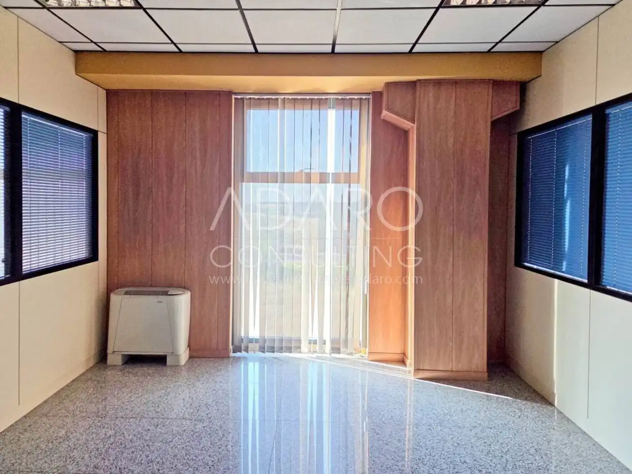 Nave industrial en venta en Leganés con Alarma