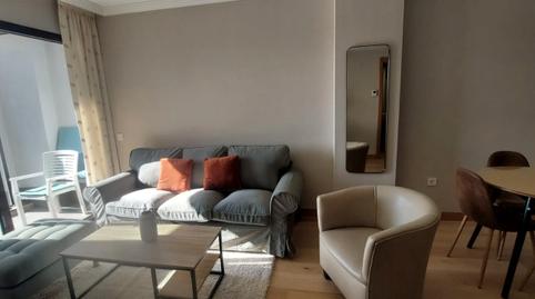 Foto 2 de Pis de lloguer a Calle Bulevar Louis Pasteur, El Tejar - Hacienda Bizcochero, Málaga Capital