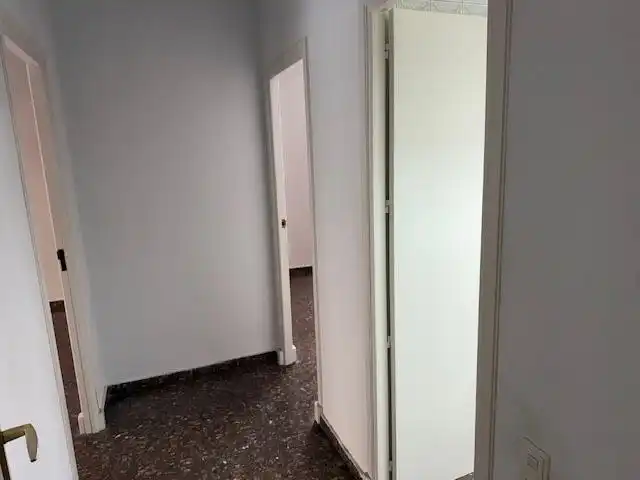 Wohnung zum Verkauf in Murcia mit Klimaanlage, Heizung und Terrasse