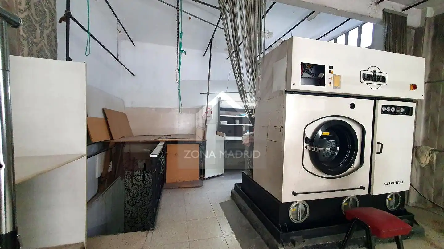 Business premises to rent in Calle de Carlos Martín Álvarez, imagen 6