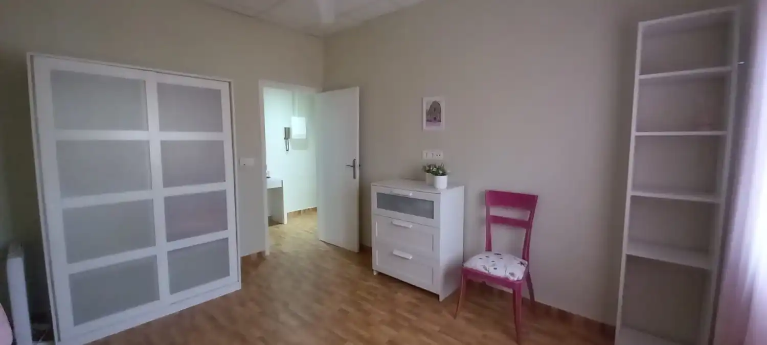 Schlafzimmer von Wohnung zur Miete in Murcia mit Klimaanlage, Heizung und Möbliert