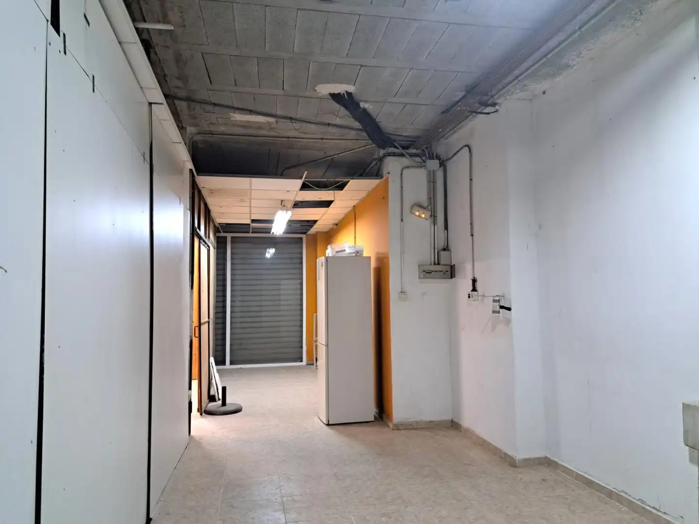 Local de alquiler en Calle del Doctor Víctor Elías Martínez, 21, Requena