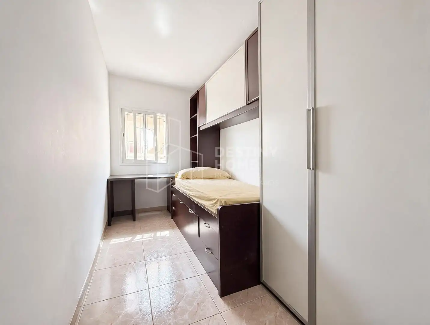 Bedroom of Flat for sale in La Oliva