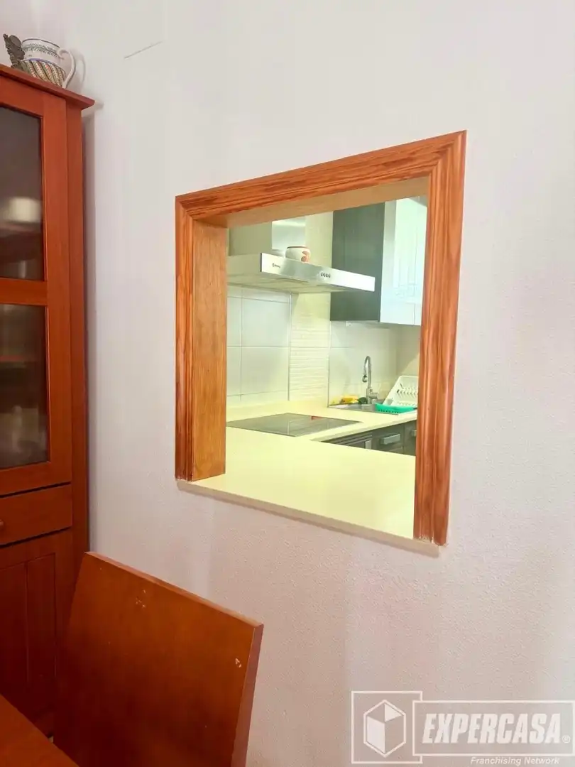 Cuina de Casa adosada en venda en Chilches / Xilxes amb Aire condicionat, Terrassa i Traster