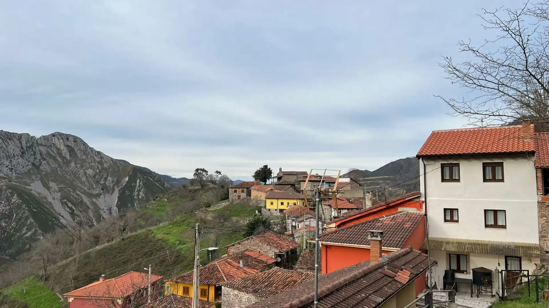 Exterior view of Houses for sale in Amieva