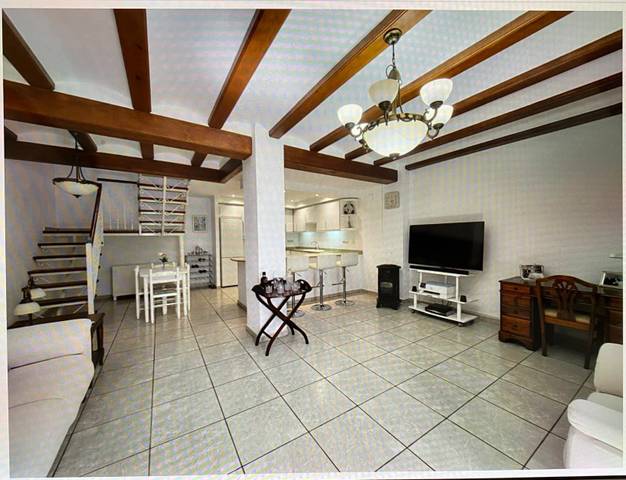 Casa-chalet en Alquiler en Oliva pueblo