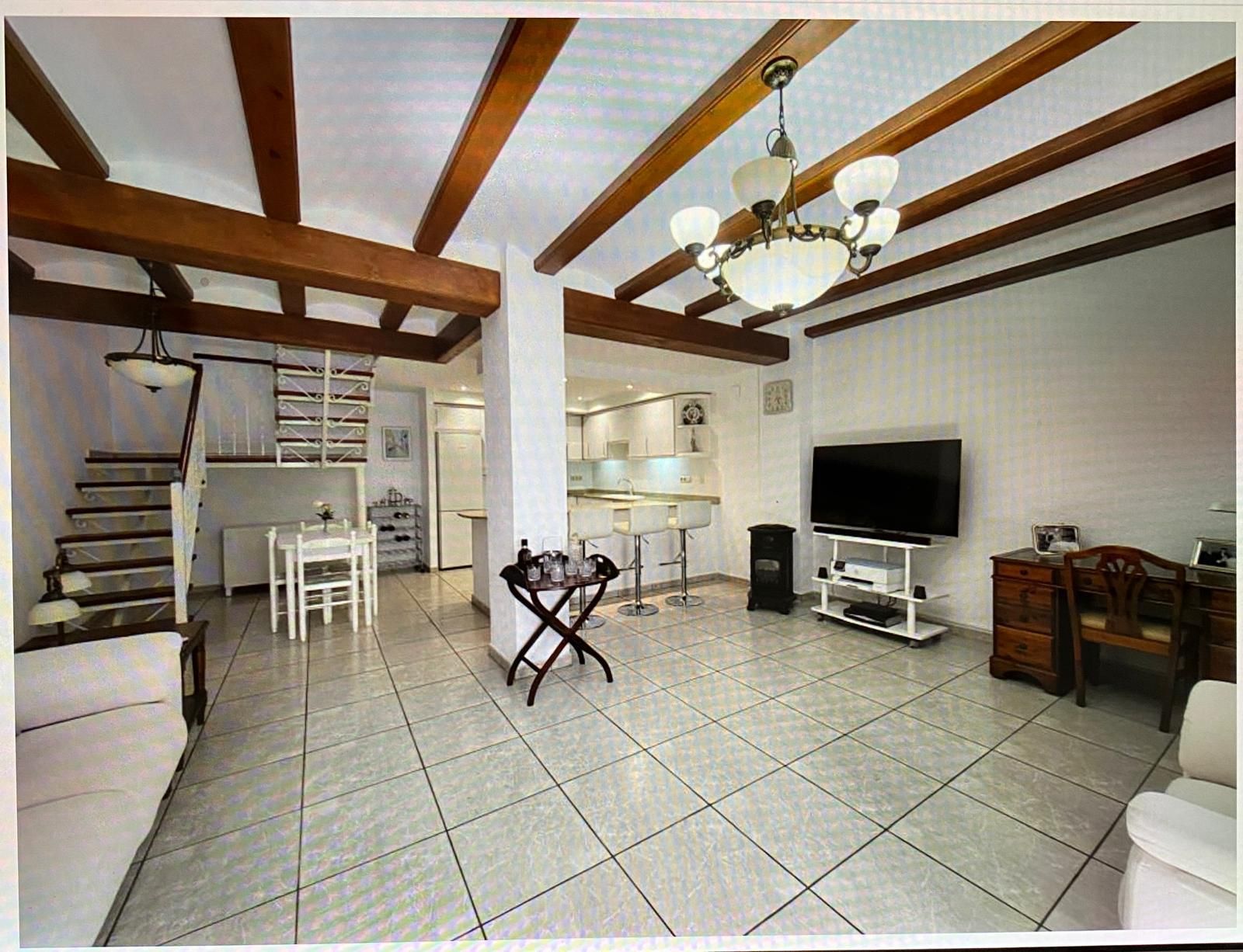 Living room of House or chalet to rent in Oliva  with Air Conditioner and Terrace