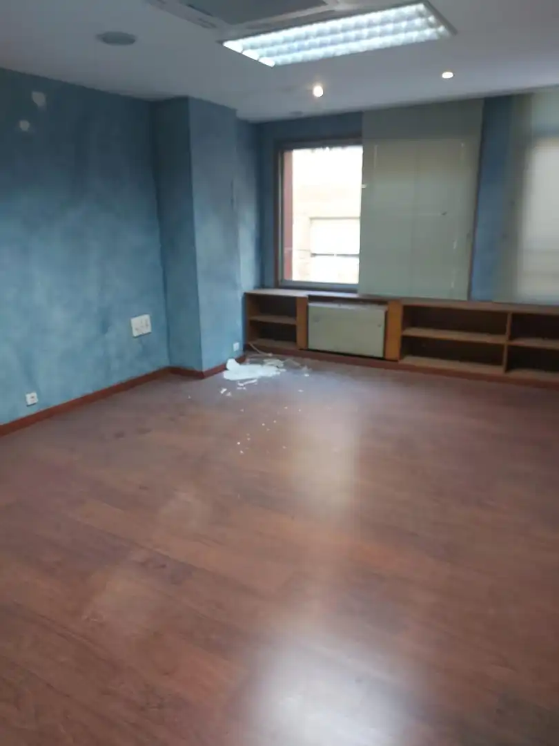 Office for sale in Murcia  with Air Conditioner and Heating