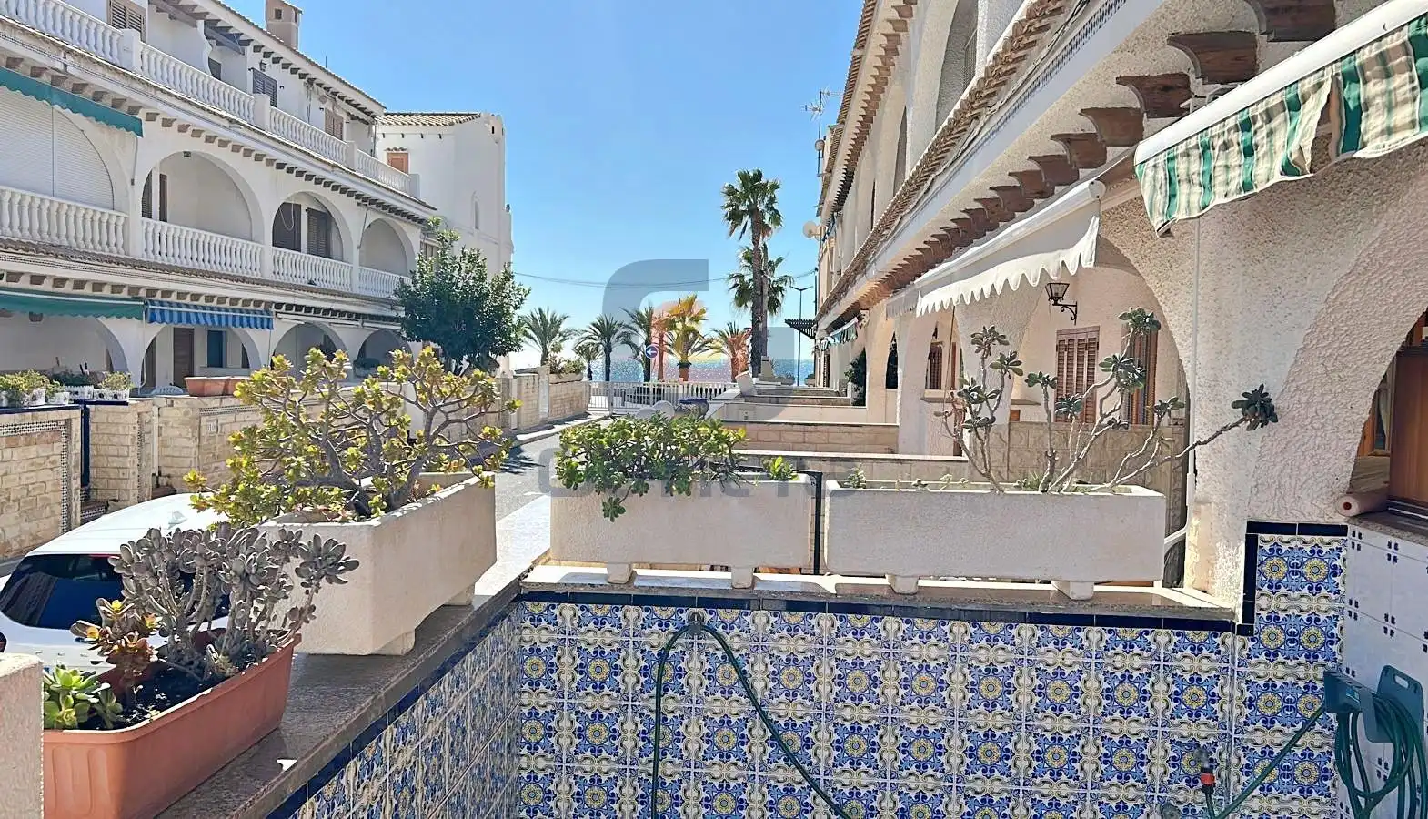Vista exterior de Dúplex en venda en Santa Pola amb Terrassa i Moblat