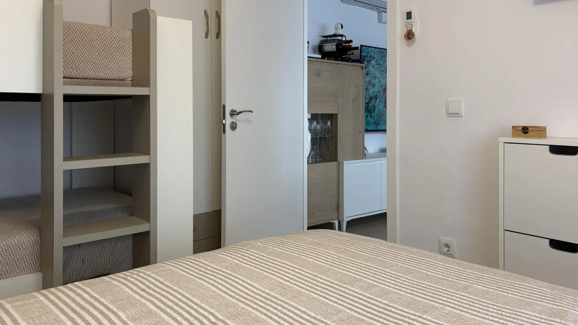 Appartement compact avec piscine à vendre à Els Pins, imagen 24