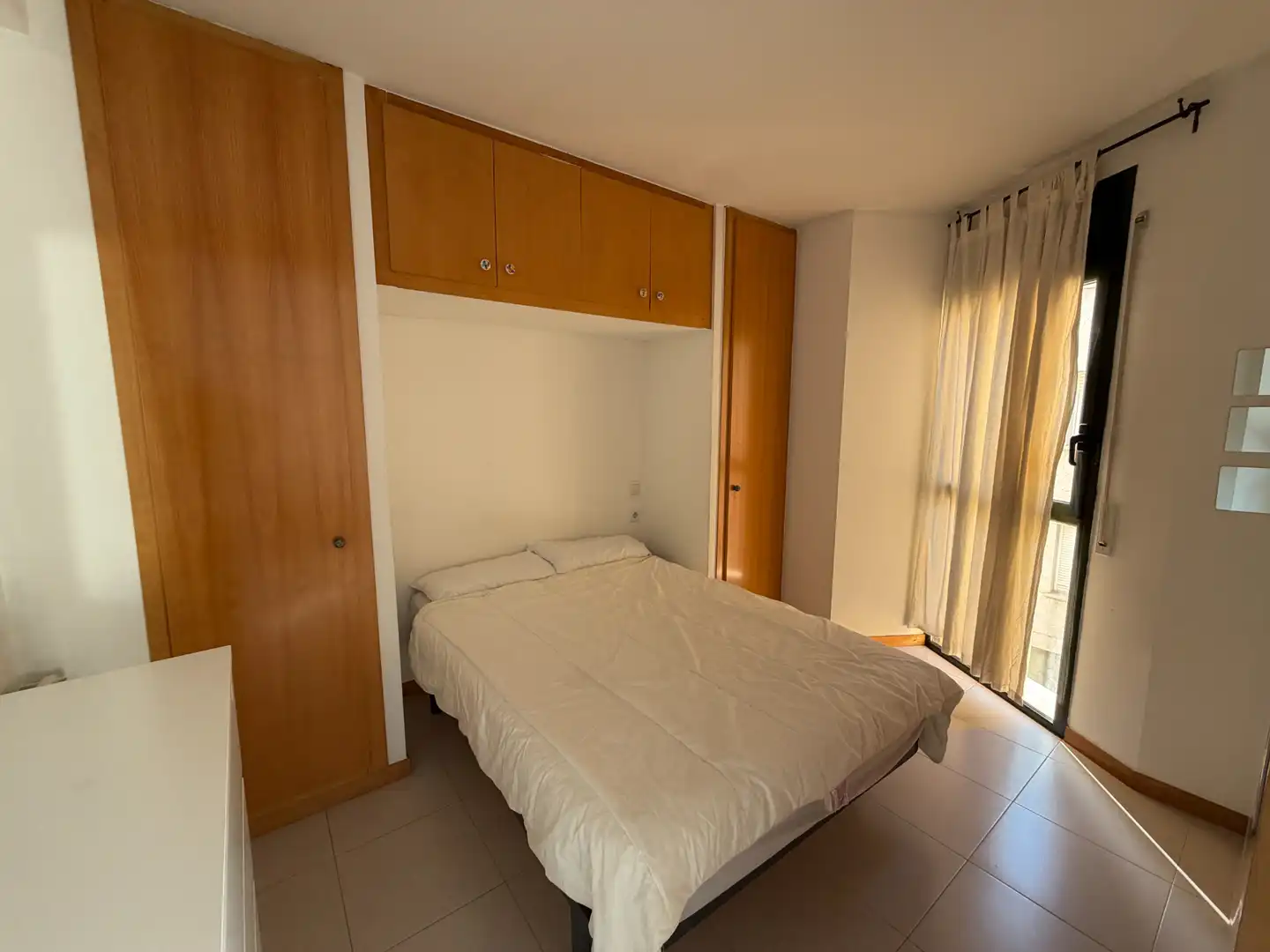 Schlafzimmer von Wohnung zur Miete in Girona mit Heizung, Möbliert und Ofen