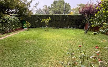 Jardí de Pis en venda en Tomares amb Terrassa i Piscina