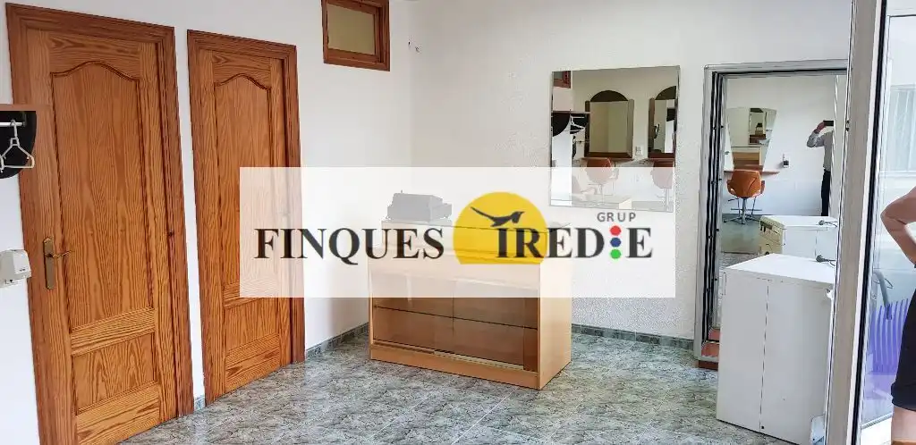 Local commercial à vendre à L'Aldea, imagen 4