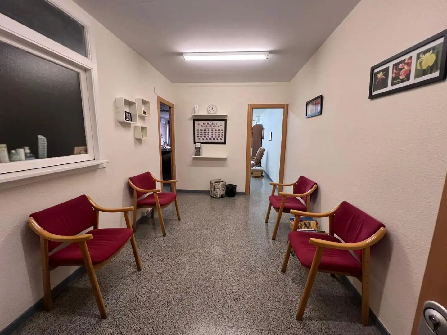 Office space with lift to rent in Pasaje doctor bartual moret 5