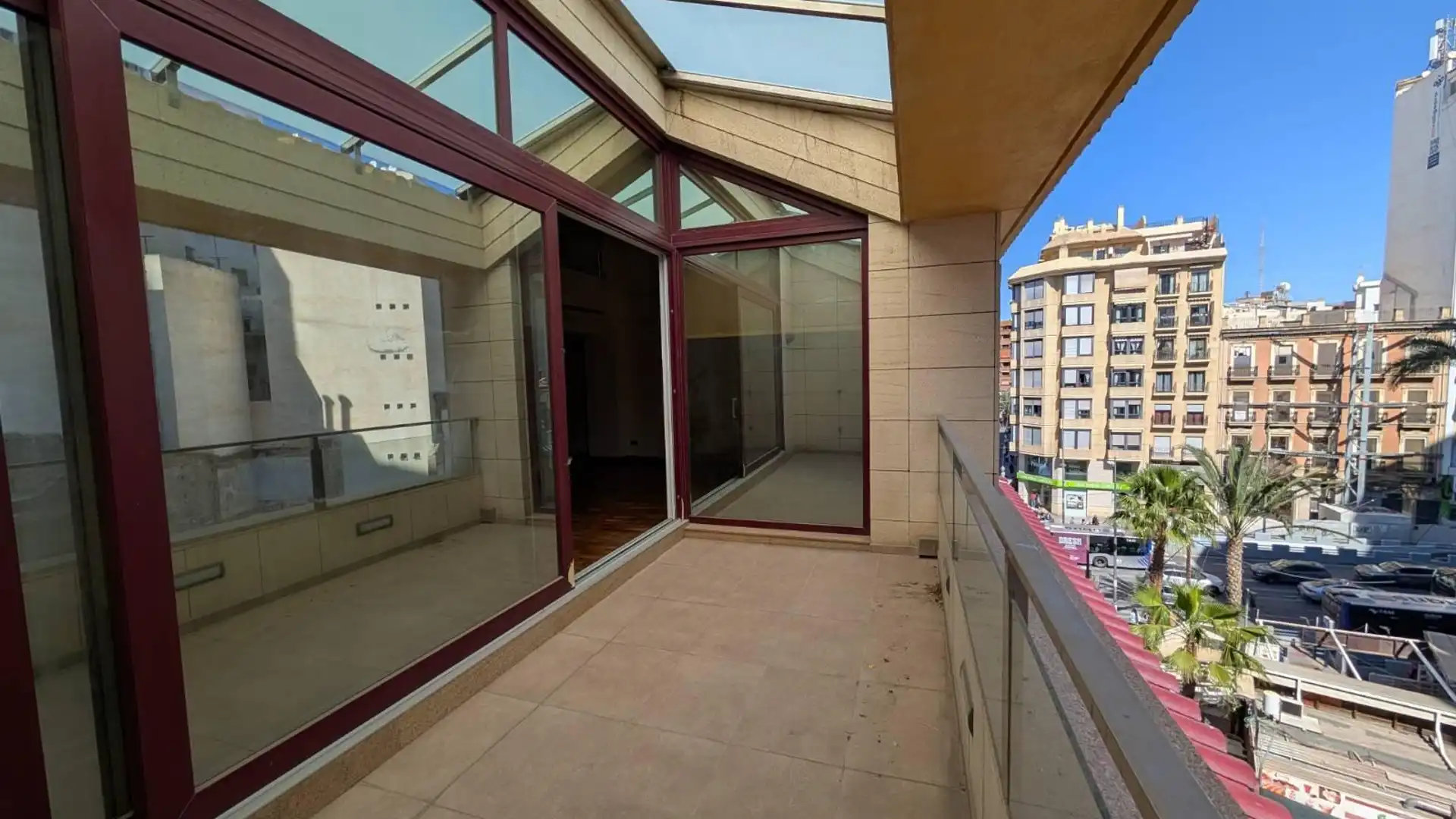 Terraza de Ático de alquiler en Alicante / Alacant con Parquet, Terraza y Balcón
