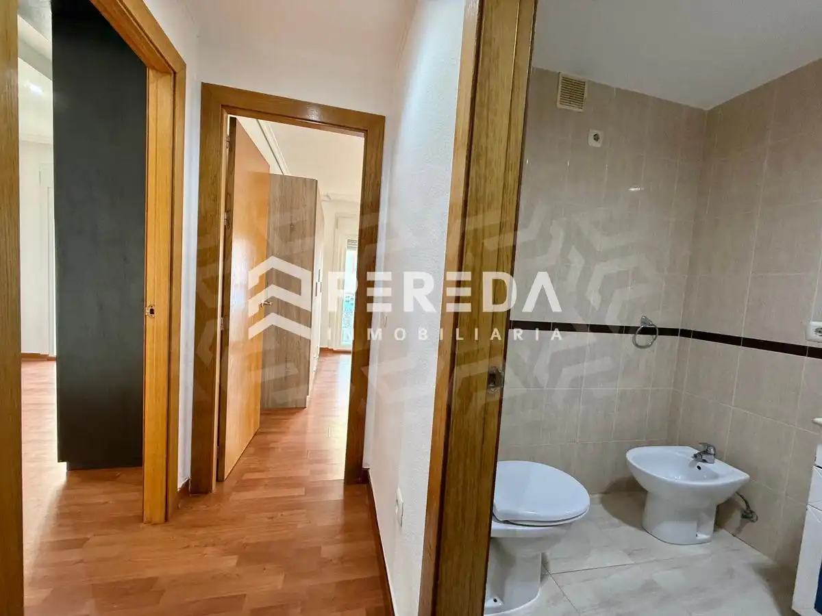 Flat for sale in Roquetas de Mar  with Terrace and Community pool
