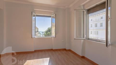 Foto 2 de Piso de alquiler en De Príes, La Malagueta - Monte Sancha, Málaga Capital