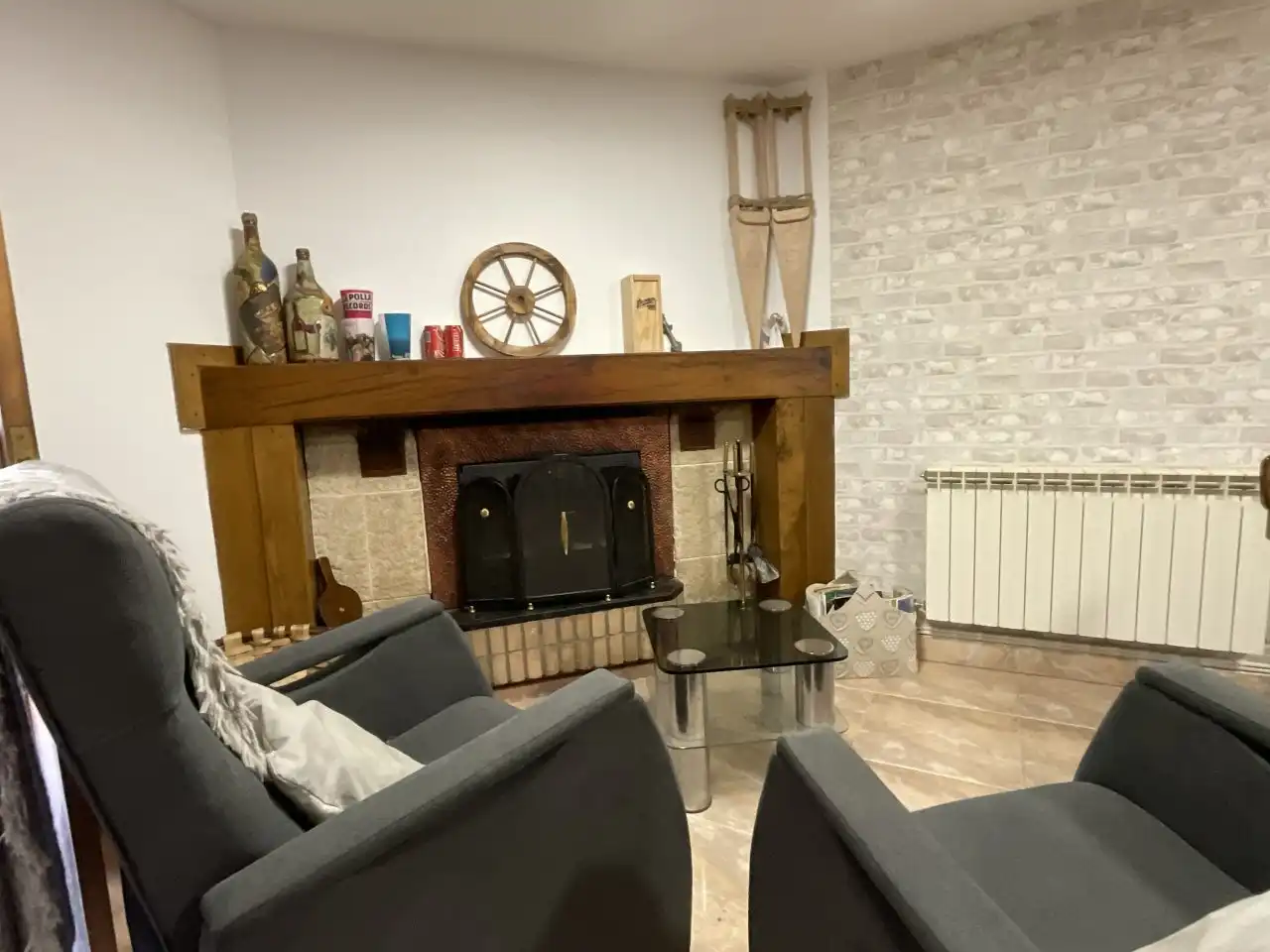 Sala de estar de Casa o chalet en venta en Bañares con Calefacción, Trastero y Amueblado