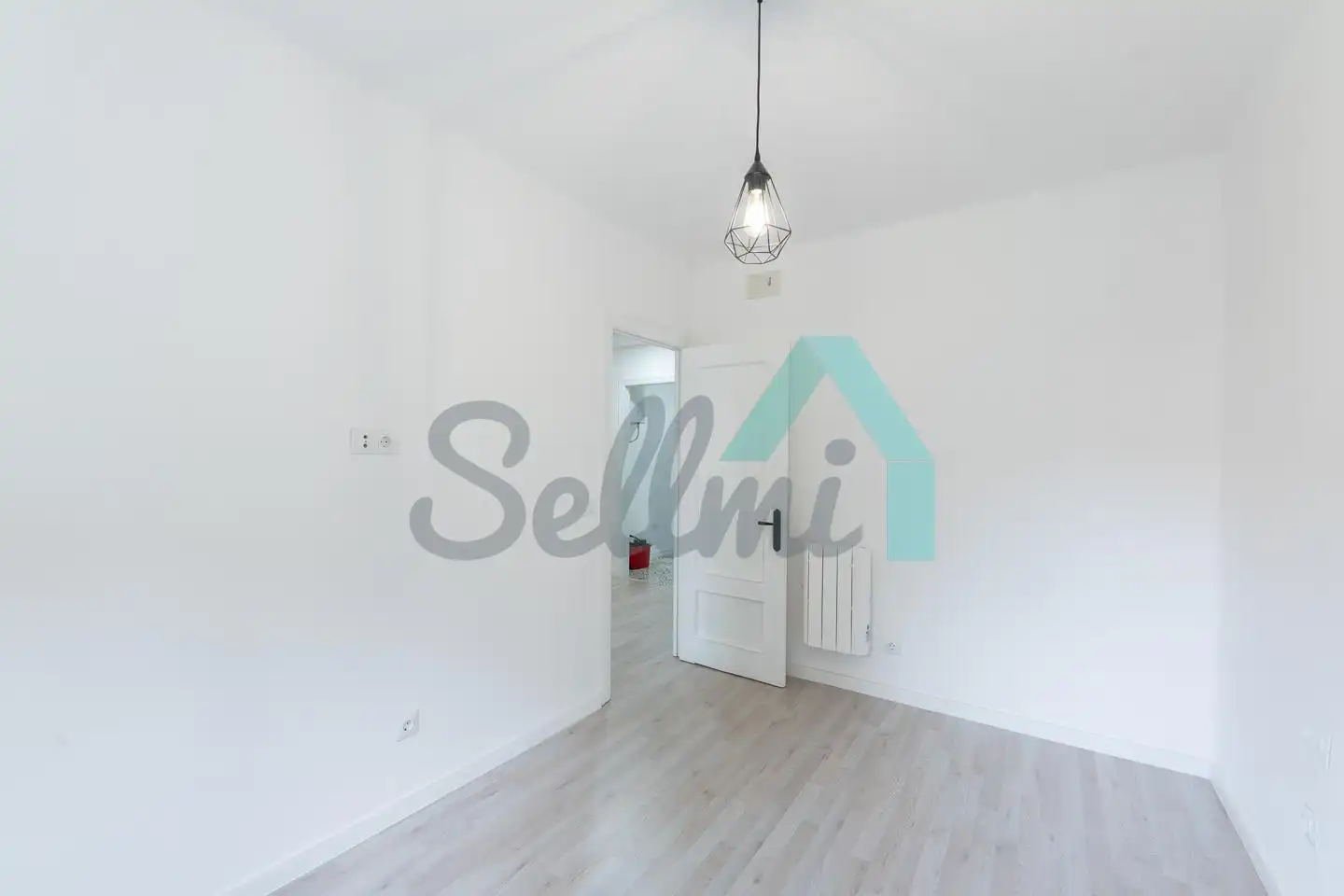 Planta baja en venta en Mieres (Asturias) con Calefacción, Trastero y Amueblado