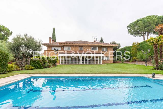 Casa-chalet en Venta en Montealina