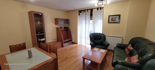 Piso en Venta en Costanilla, 14 en Casco Antiguo