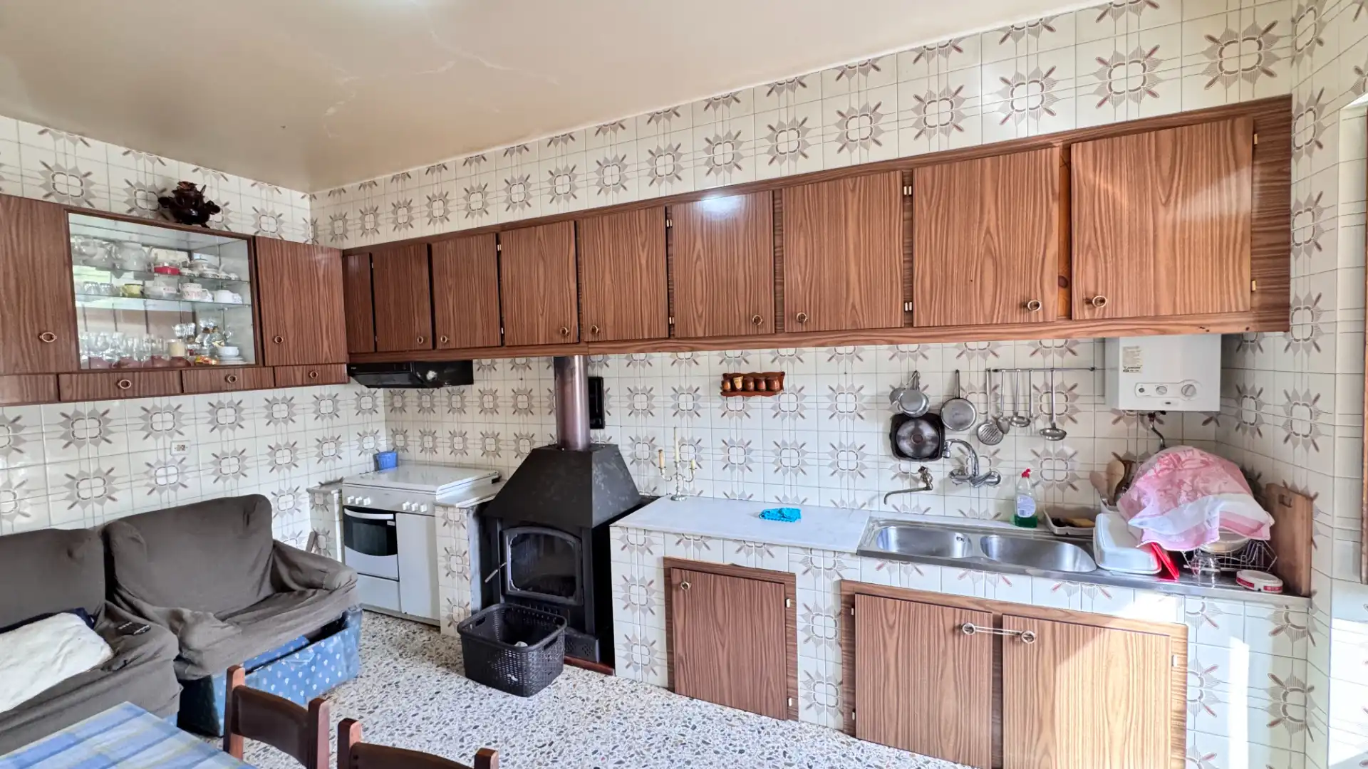 Cocina de Casa o chalet de alquiler en Carballo con Parquet, Trastero y Amueblado