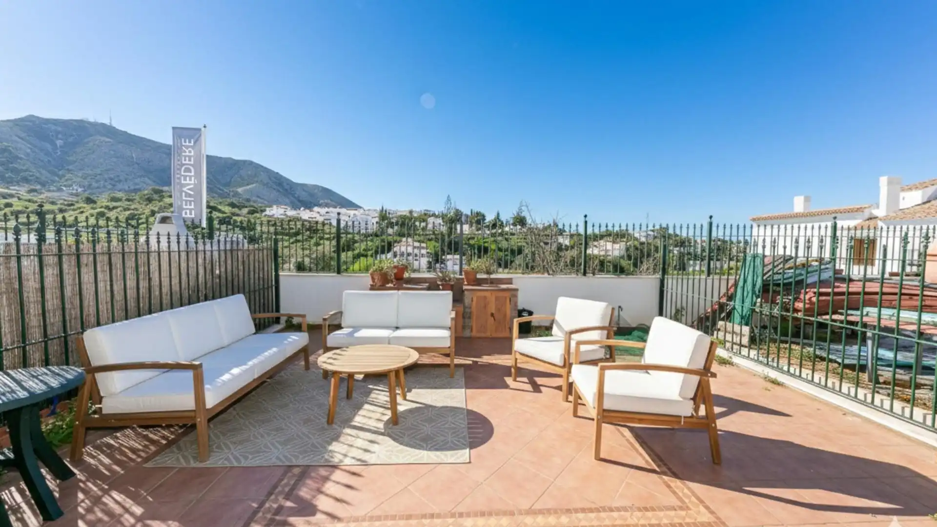 Terraza de Planta baja en venta en Fuengirola con Aire acondicionado, Calefacción y Jardín privado