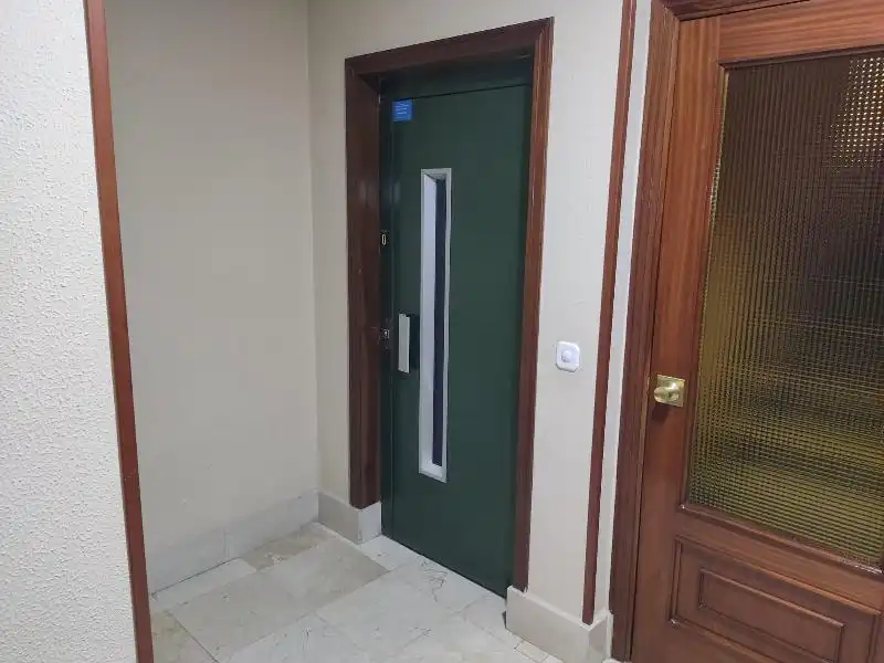Oficina de lloguer en Plasencia amb Calefacció