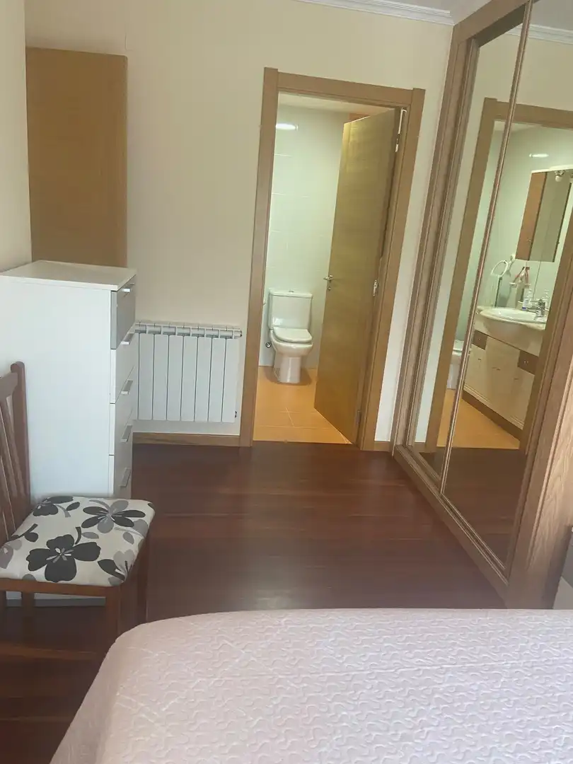 Baño de Apartamento de alquiler en Lalín