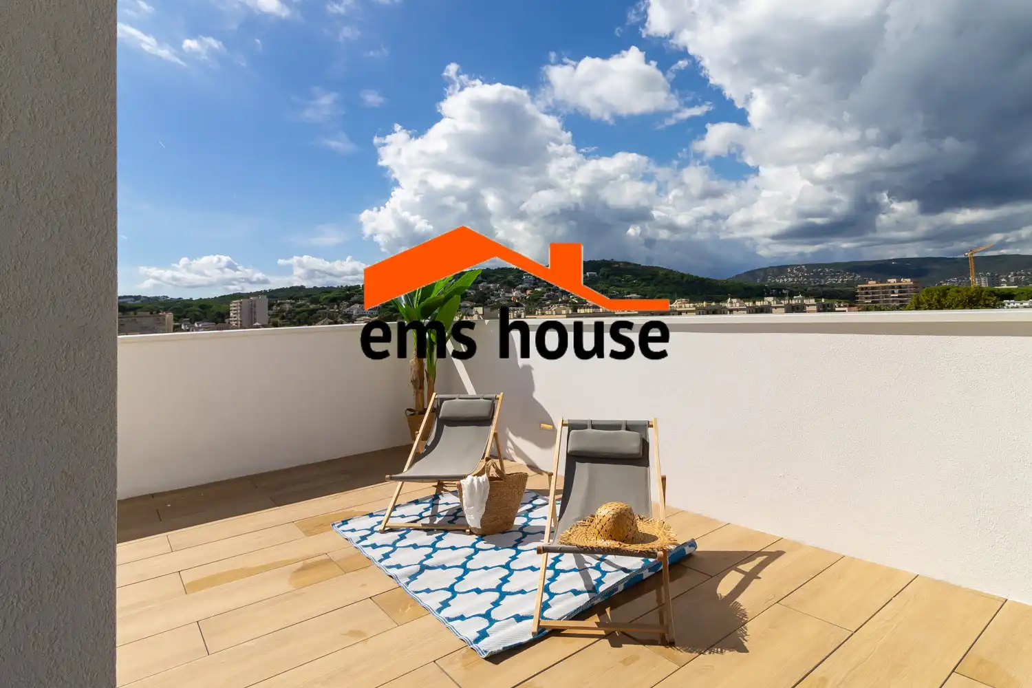 Ático de obra nueva con terraza en venta en Passeig de Josep Mundet 9, imagen 26