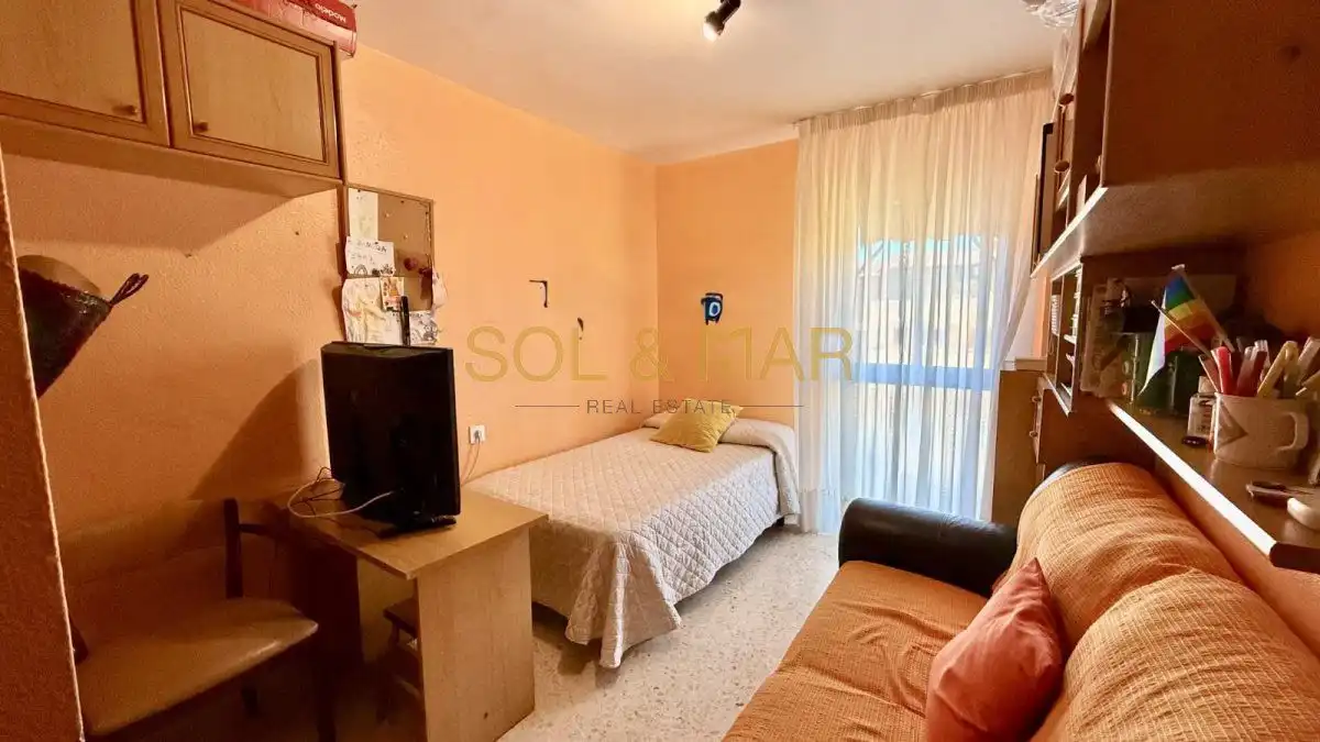 Schlafzimmer von Wohnung zum Verkauf in Benalmádena mit Klimaanlage, Heizung und Terrasse