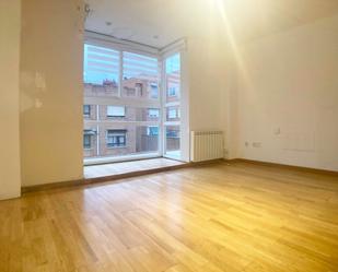 Flat to rent in Calle Paula de la Vega,  Madrid Capital