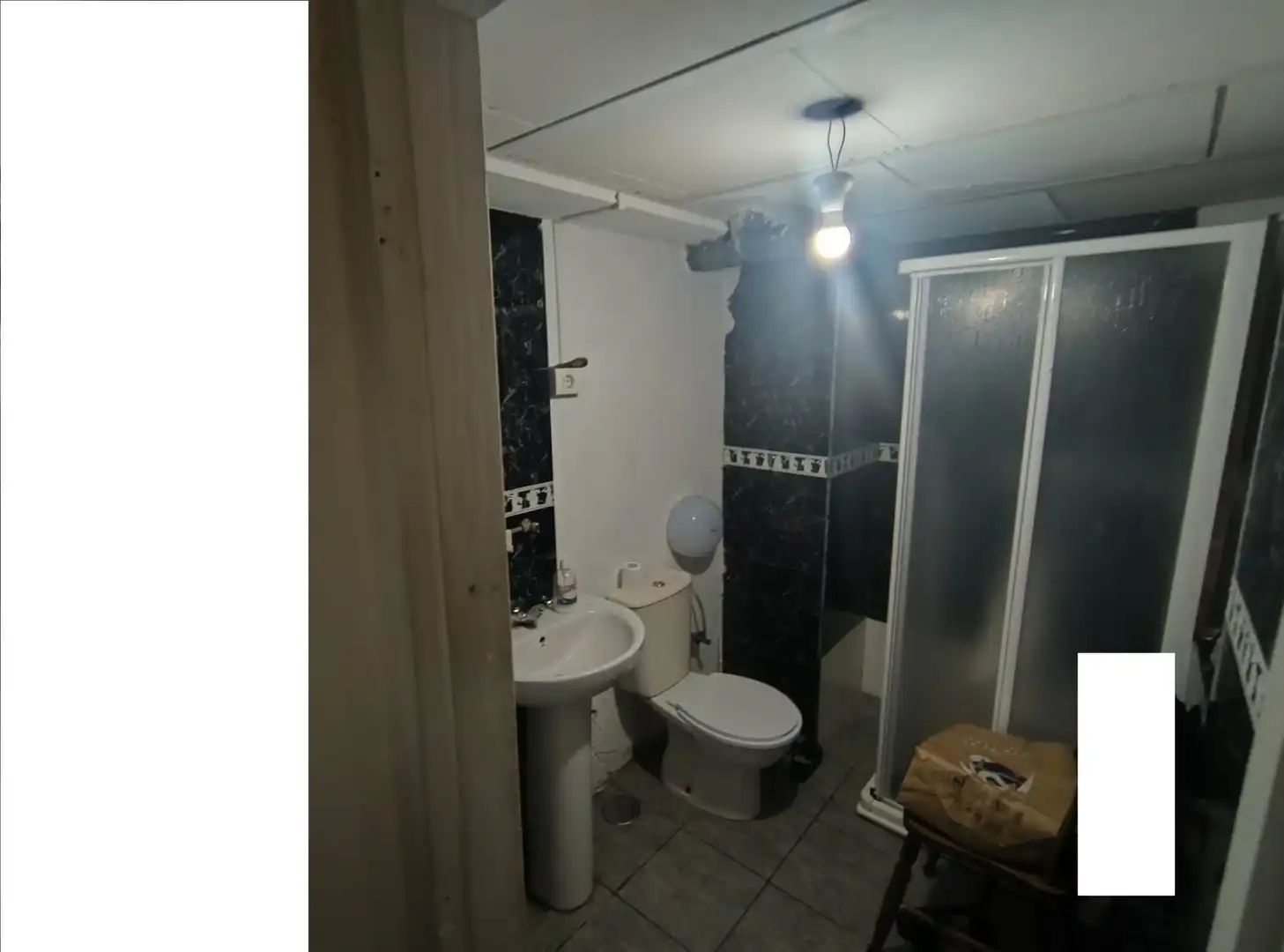 Baño de Local en traspaso en Puerto de la Cruz con Terraza, Amueblado y Internet